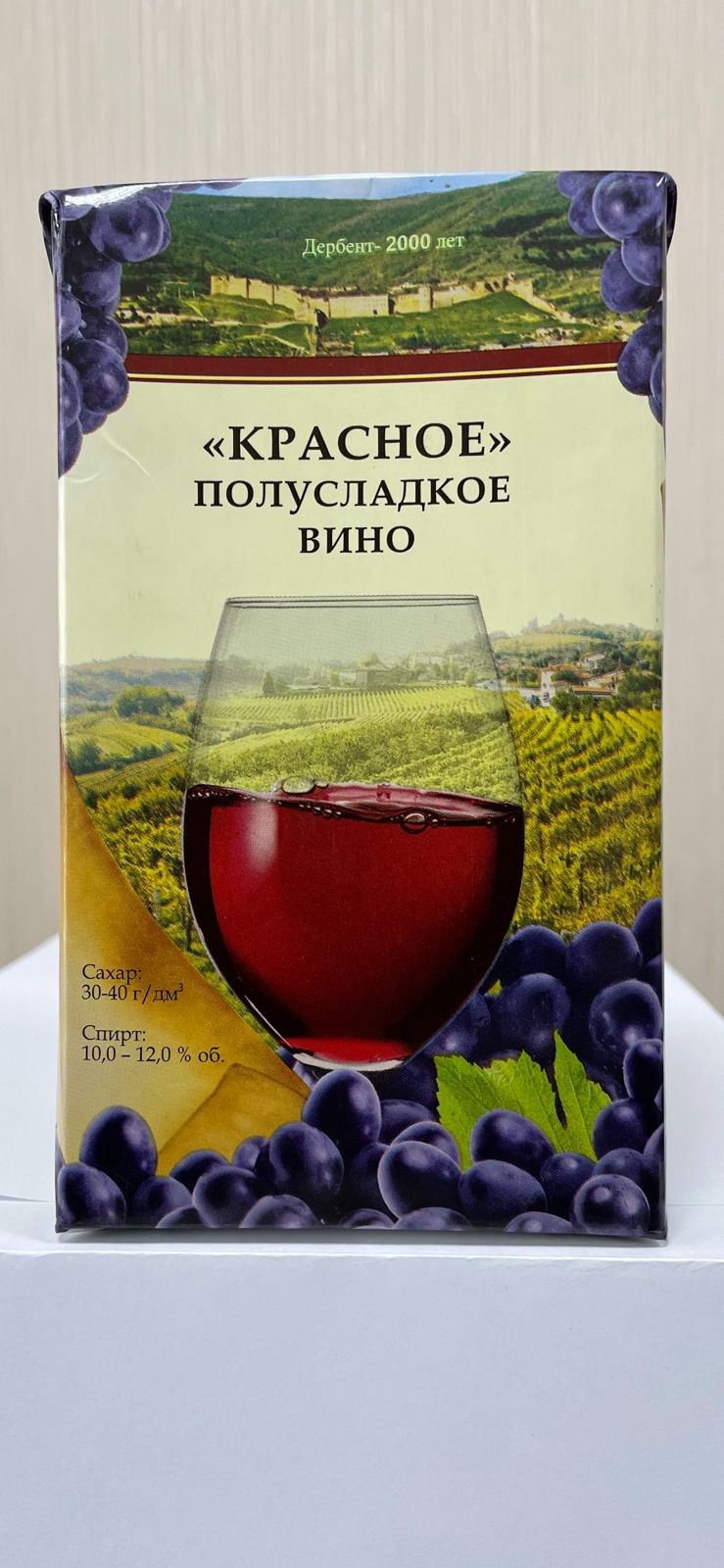 Вино 'Дербент Красное' красн/п/сл 10% т/п 1л, Россия